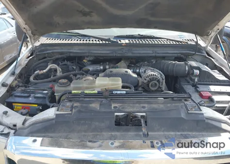 2001 Ford F-350 Lariat/Xl/Xlt из США, поврежденный, VIN 1FTSW31F41EA22700